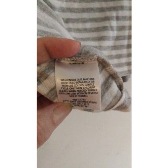 WHITE STAG Women's Size XL Gray Tank With Attached Gray And White  Cardigan - Picture 6 of 6